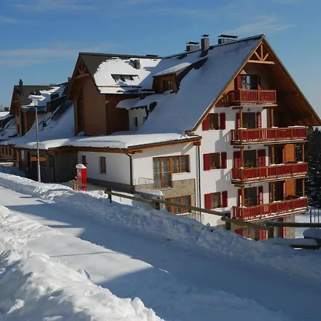 Luxury Bona - Bolfenk Aparthotel 4*