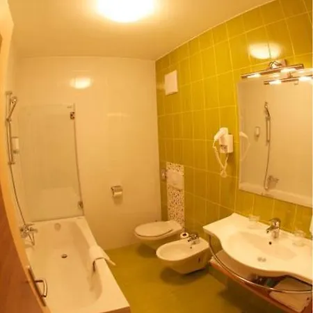 Luxury Bona - Bolfenk 4* Hocko Pohorje