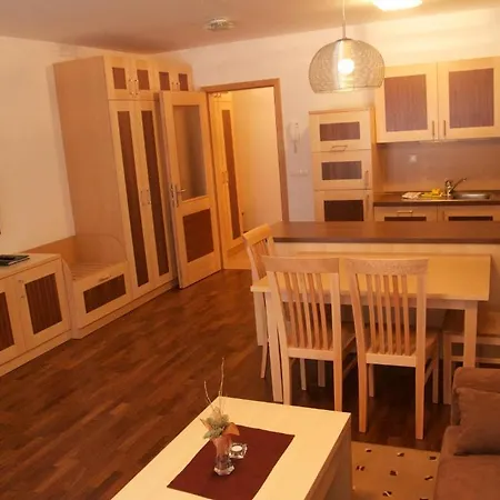 Luxury Bona - Bolfenk Aparthotel Hocko Pohorje